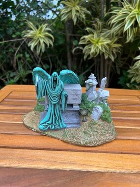 Hawthorne Village Little Hangleton Scene Bradford Exchange Harry Potter